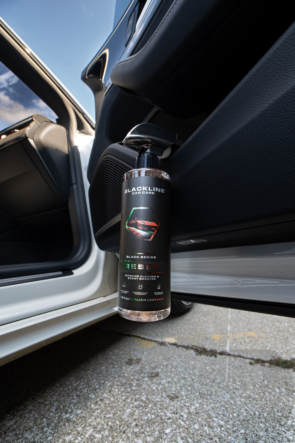 BLACKLINE® RESET INTERIOR CLEANER & SCENT BOOSTER