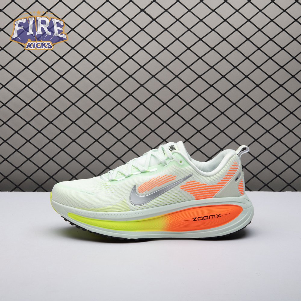 Nike Vomero 18 Barely Green Hyper Crimson HM6803-300 Unisex